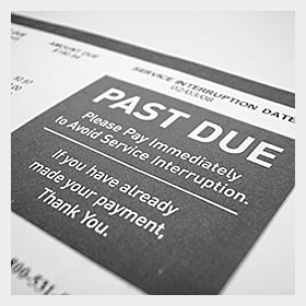 Past due bill notice prompting Chapter 7 or Chapter 13 Bankruptcy in Tampa